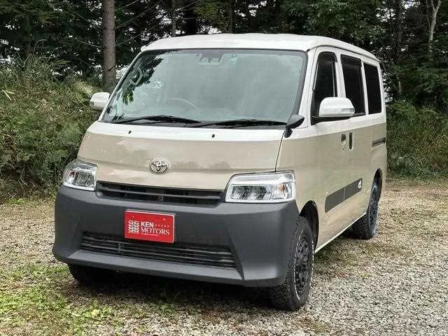 Toyota Townace Van 2022 — фото 1, купить с доставкой в Москву