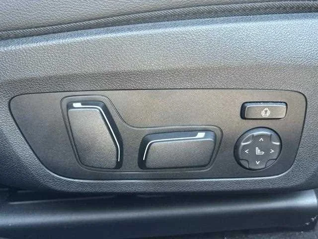BMW 3 Series 2024 — миниатюра 3