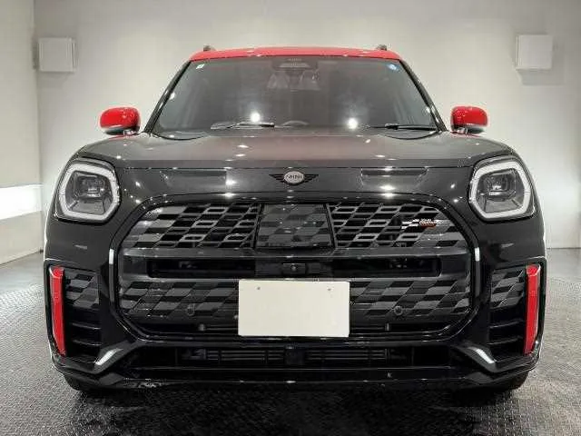 BMW MINI 2025 — миниатюра 2