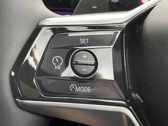 BMW 5 Series 2024 — миниатюра 2