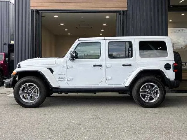 Jeep Wrangler 2023 — миниатюра 2