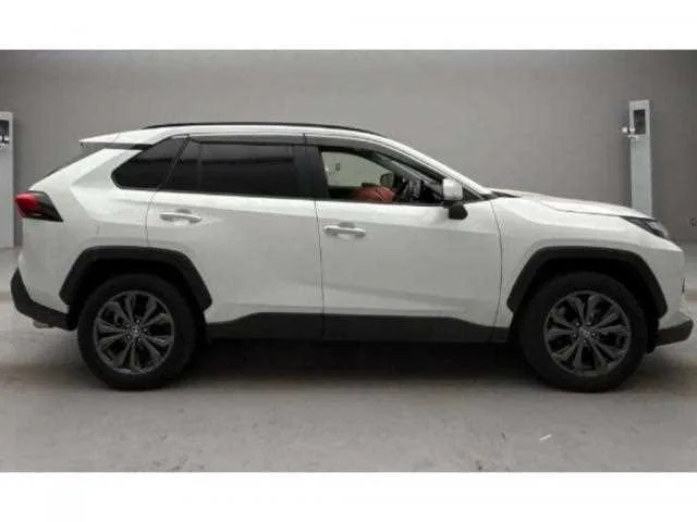 Toyota RAV4 2024 — миниатюра 4