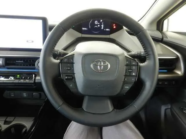 Toyota Prius 2024 — миниатюра 5