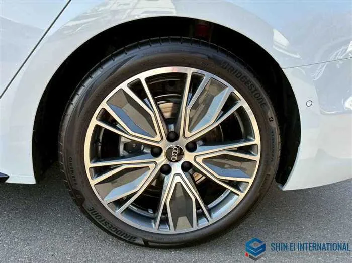 Audi A5 TFSI 110kW S-Line PKG 2025 — миниатюра 4