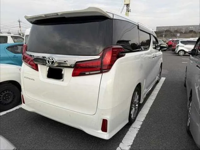 Toyota Alphard G 2022 — миниатюра 2