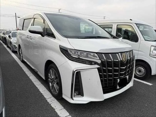 Toyota Alphard G 2022 — фото 1, купить с доставкой в Москву