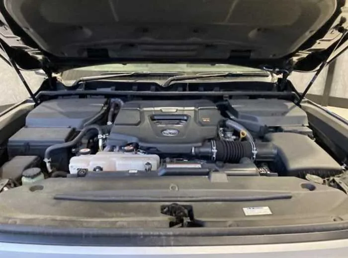 Toyota Land Cruiser ZX DIESEL*JBL* 2022 — миниатюра 3