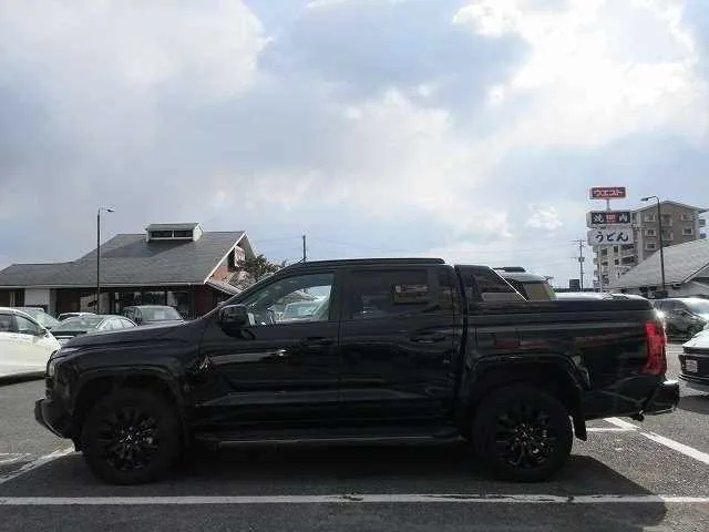 Mitsubishi TRITON 2024 — миниатюра 3