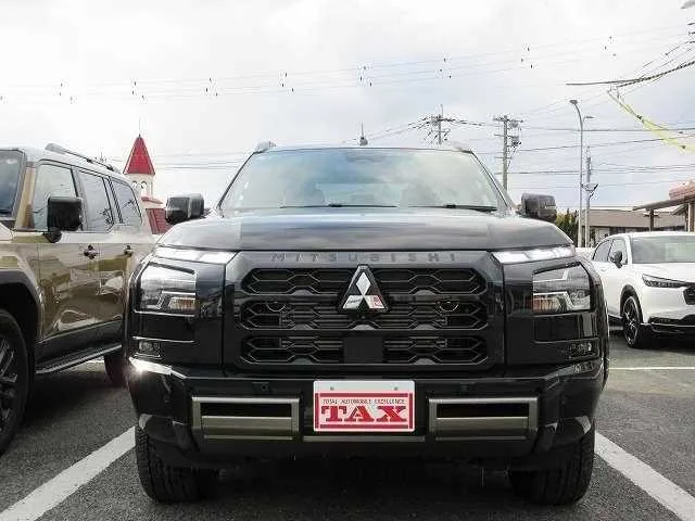 Mitsubishi TRITON 2024 — миниатюра 4