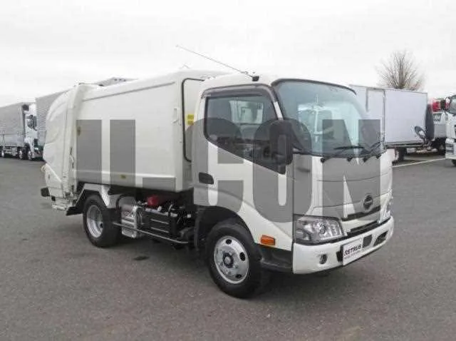 Hino Dutro 2023 — миниатюра 2