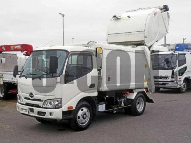Hino Dutro 2023 — фото 1, купить с доставкой в Москву