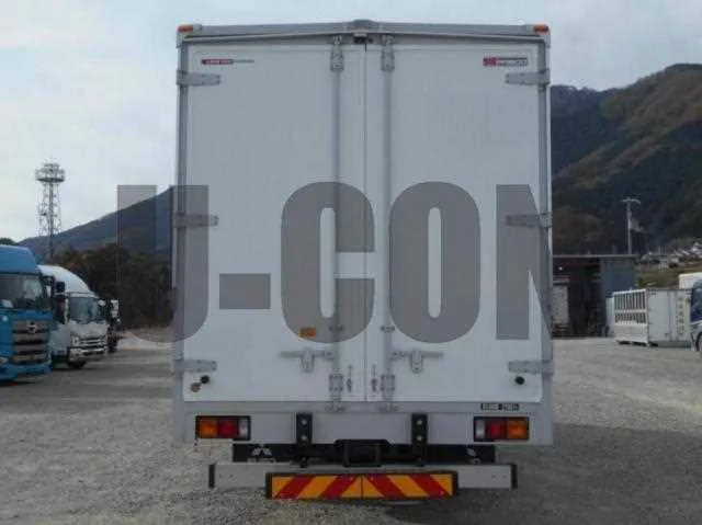 Mitsubishi Fuso FIGHTER 2023 — миниатюра 2