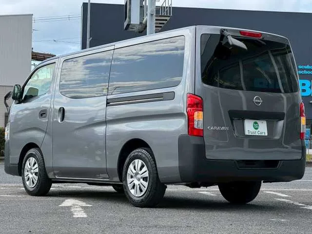 Nissan Caravan Van 2022 — миниатюра 2