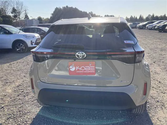 Toyota Yaris Cross Hybrid Z 2025 — миниатюра 5