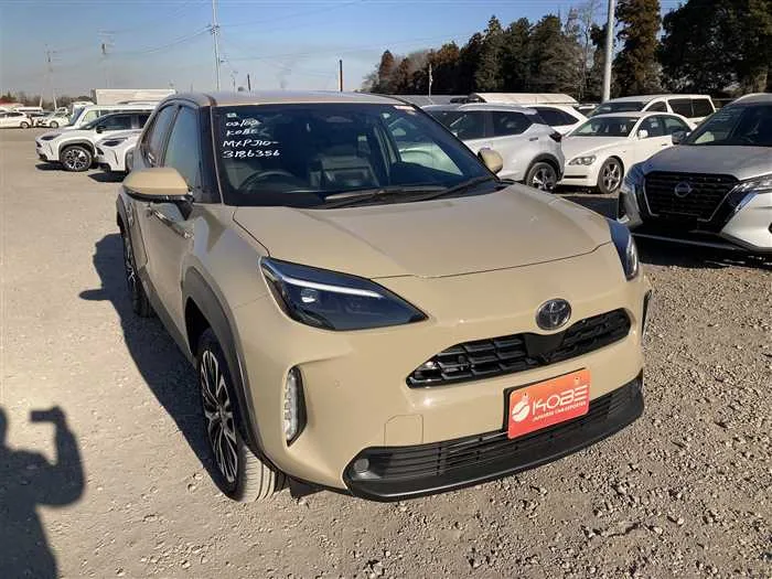Toyota Yaris Cross Hybrid Z 2025 — фото 1, купить с доставкой в Москву