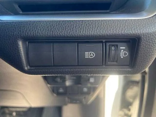Toyota Prius 2023 — миниатюра 5