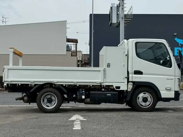 Mitsubishi Canter 2022 — миниатюра 4
