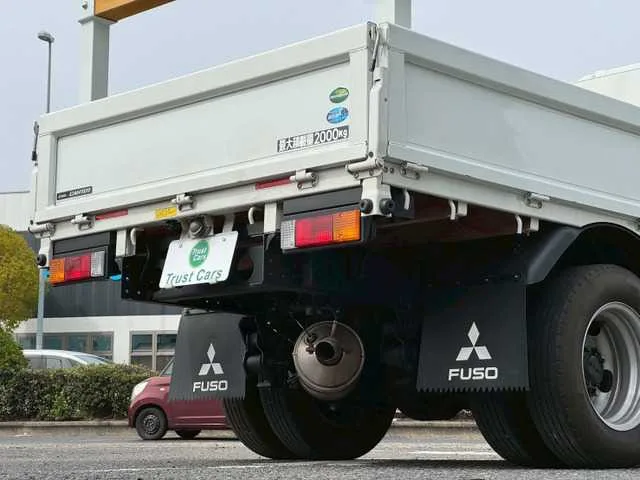 Mitsubishi Canter 2022 — миниатюра 5