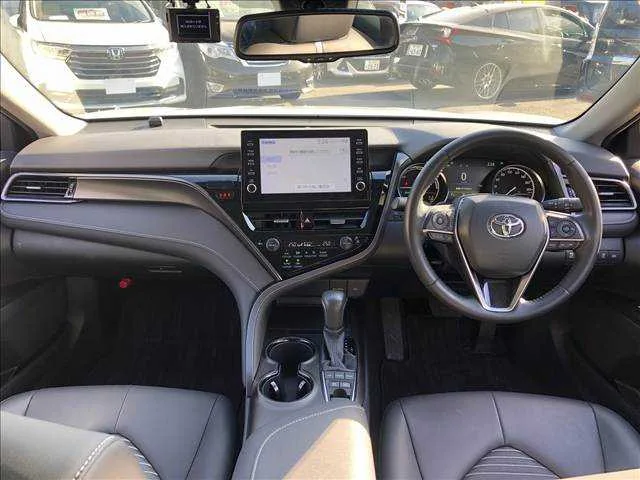 Toyota Camry 2023 — миниатюра 2
