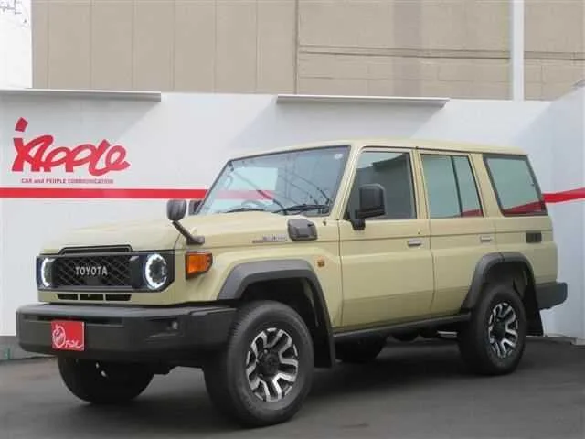 Toyota Land Cruiser 70AXETC 2025 — фото 1, купить с доставкой в Москву
