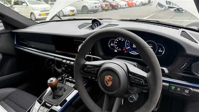 Porsche 911 T 2025 — миниатюра 5