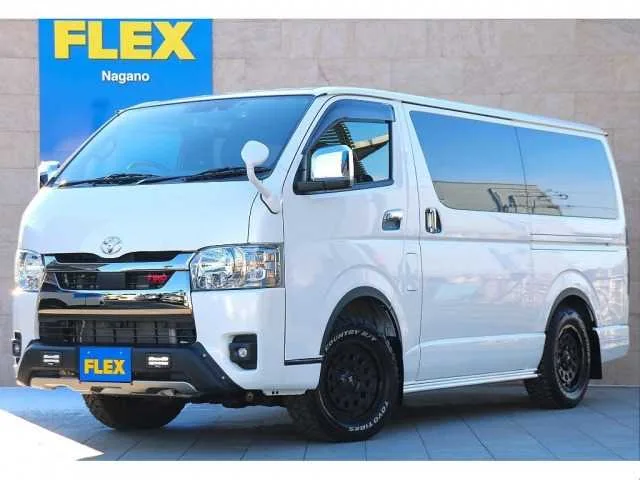 Toyota Hiace Van 2023 — фото 1, купить с доставкой в Москву