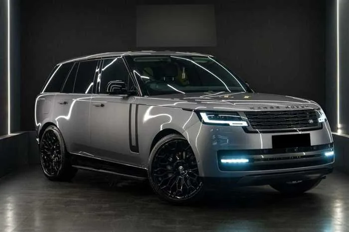 Land Rover Range Rover AUTOMATIC DIESEL 2022 — фото 1, купить с доставкой в Москву