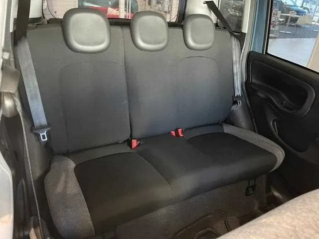 Fiat Panda 2022 — миниатюра 2