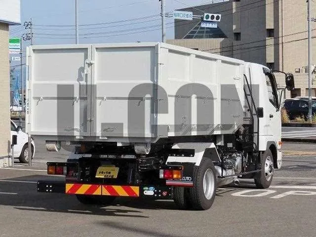 Mitsubishi Fuso Fighter 2023 — миниатюра 2