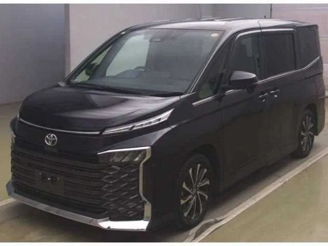 Toyota Voxy 2023 — миниатюра 4