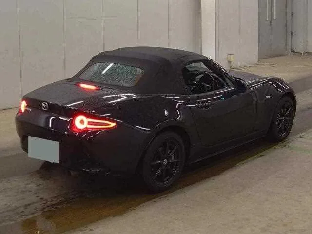 Mazda Roadster 2025 — миниатюра 5