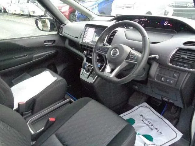 Nissan Serena 2022 — миниатюра 3