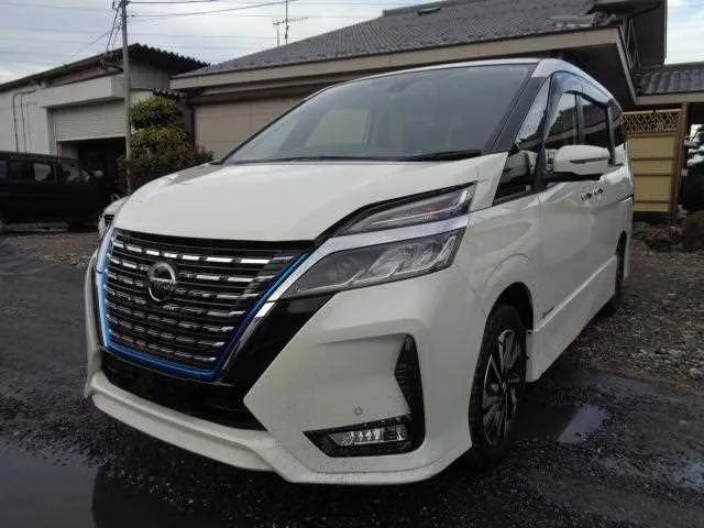 Nissan Serena 2022 — фото 1, купить с доставкой в Москву