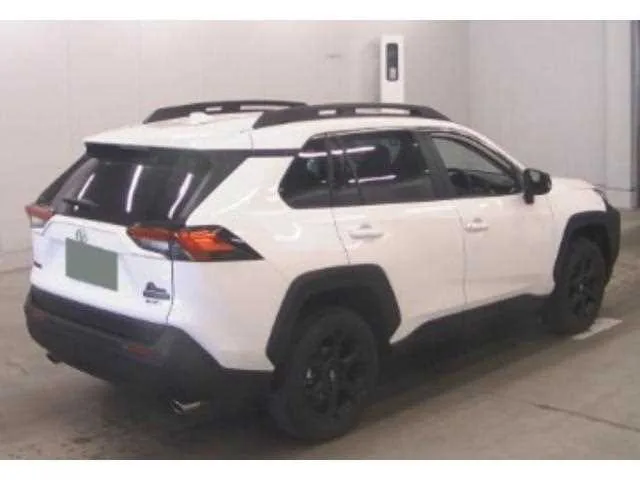 Toyota RAV4 2025 — миниатюра 2