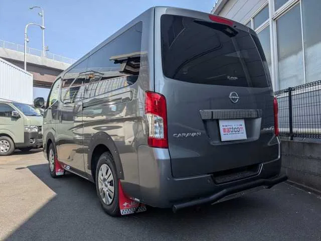 Nissan Caravan Van 2025 — миниатюра 2