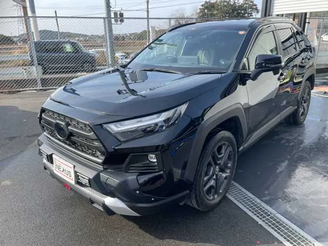 Toyota RAV4 2024 — миниатюра 3
