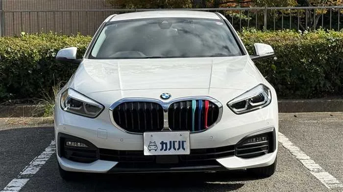BMW 1 Series 118d 2022 — миниатюра 2