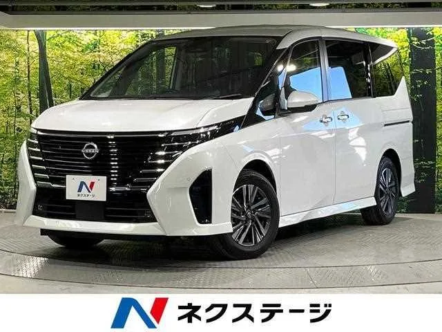 Nissan Serena 2024 — фото 1, купить с доставкой в Москву
