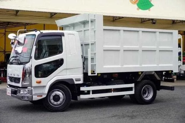 Mitsubishi Fuso Fighter 2024 — фото 1, купить с доставкой в Москву