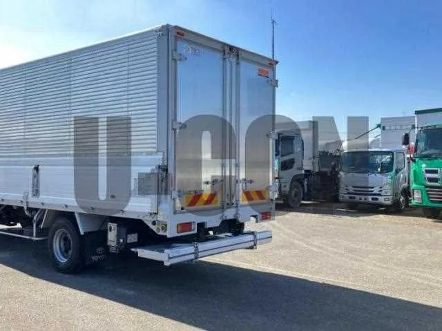 Toyota Dyna Truck 2022 — миниатюра 3