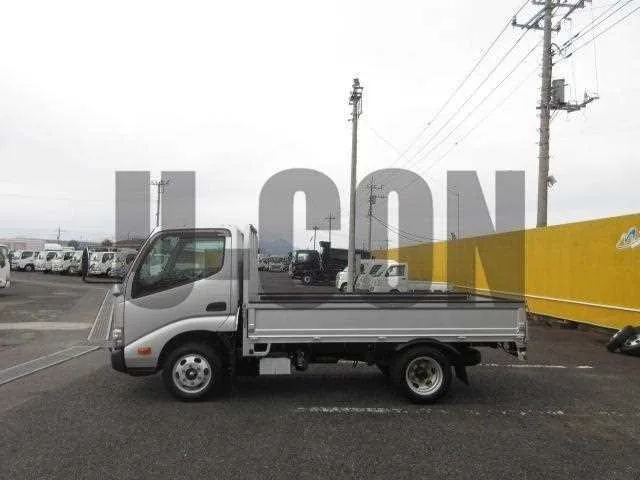 Toyota Dyna Truck 2023 — миниатюра 5