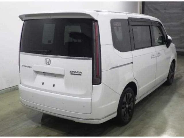 Honda Step WGN 2023 — миниатюра 2