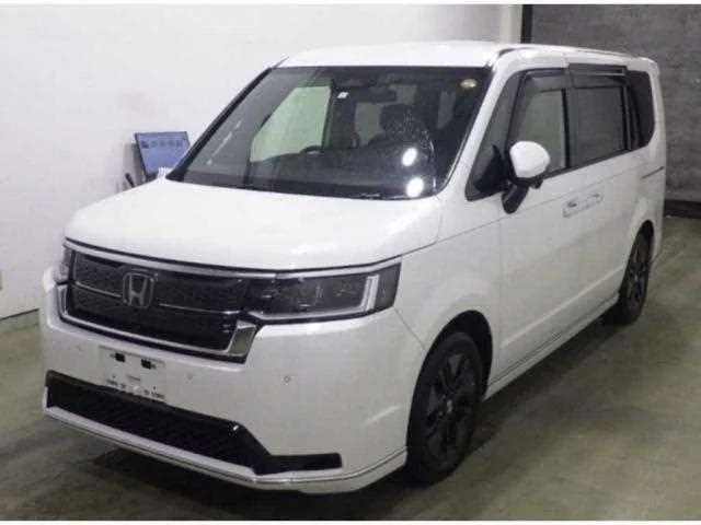 Honda Step WGN 2023 — фото 1, купить с доставкой в Москву