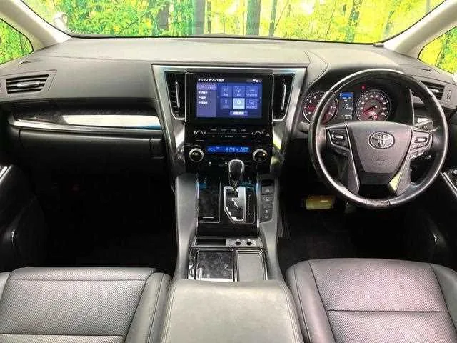 Toyota Alphard G 2022 — миниатюра 2