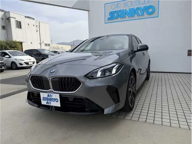BMW 1 Series 120i MSportHybridPKG 2024 — миниатюра 5
