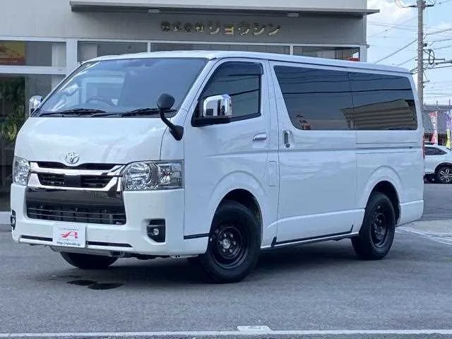 Toyota Hiace Van 2023 — фото 1, купить с доставкой в Москву