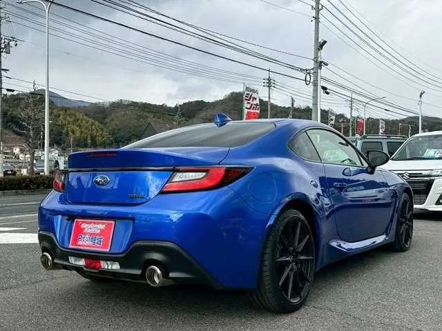 Subaru BRZ 2023 — миниатюра 2