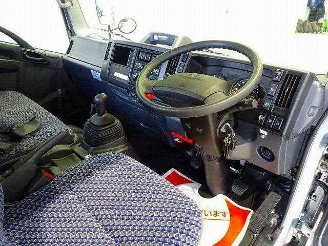 Isuzu ELF TRUCK 2023 — миниатюра 2