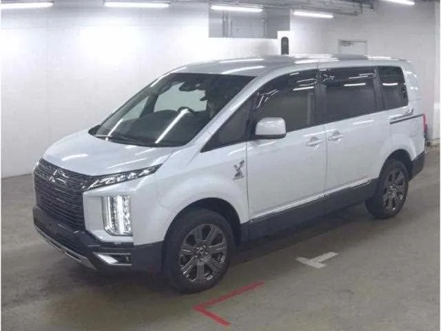 Mitsubishi Delica D:5 2023 — миниатюра 4