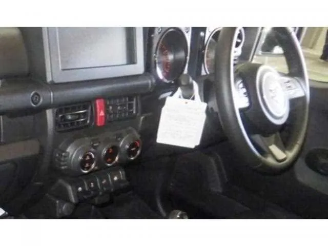 Suzuki Jimny Sierra 2023 — миниатюра 3